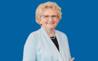 IRIS LOEW-FRIEDRICH, MD, PhD