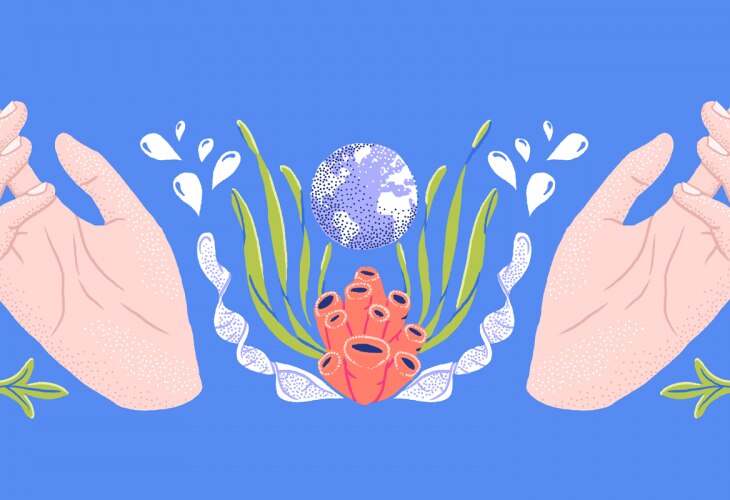 deux mains avec  le corail